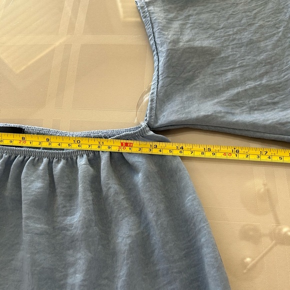 Workhall off shoulder - Picture 4 of 8